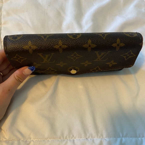 Louis Vuitton Sarah Monogram Wallet - Picture 3 of 7
